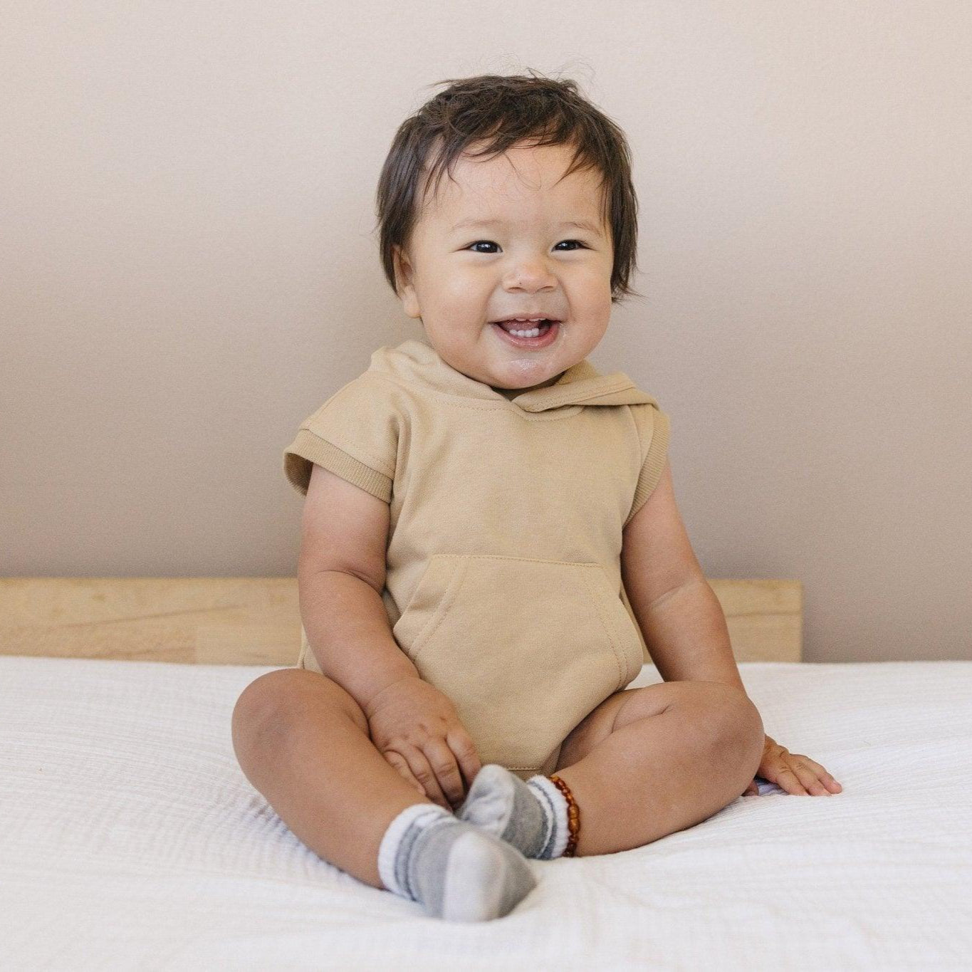 Sleeveless Hoodie Romper - more colors *0-3m and 12-18m left