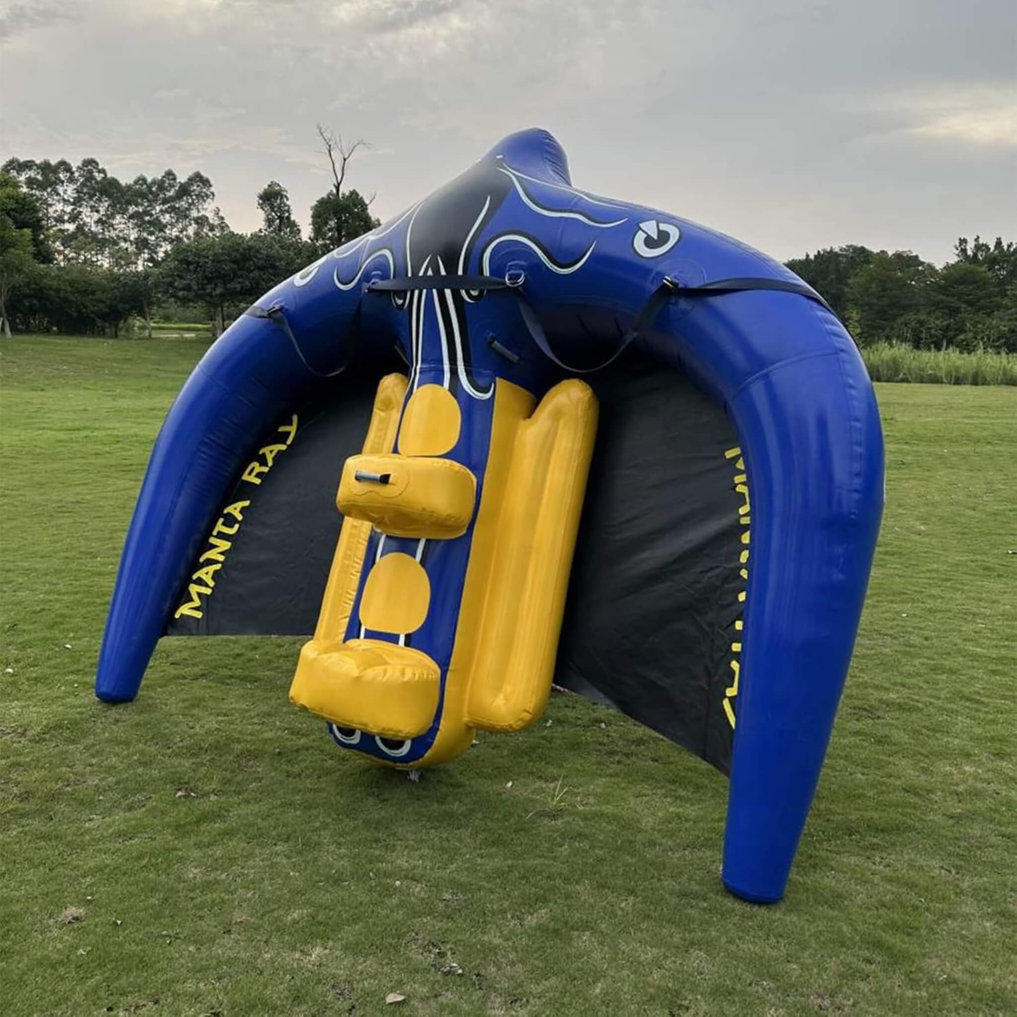 Giant Towable Inflatable Flying Manta Ray Water Tube With Pump (SAK73280)