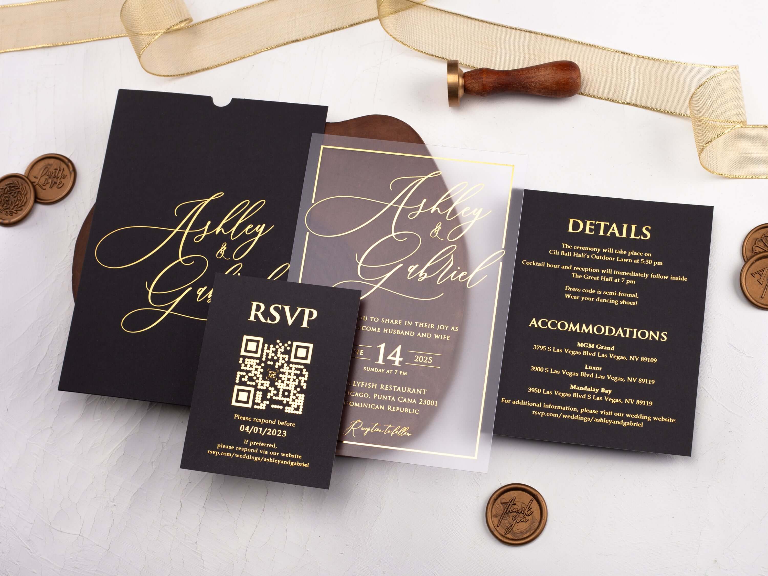 Acrylic Wedding Invitation with Black Sleeve Envelope