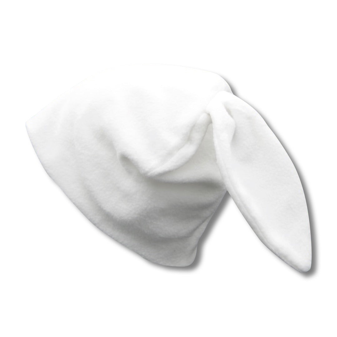 White Fleece Bunny Beanie – Kawaii Winter Hat with Bunny Ears for Alt Fashion & Cozy Style