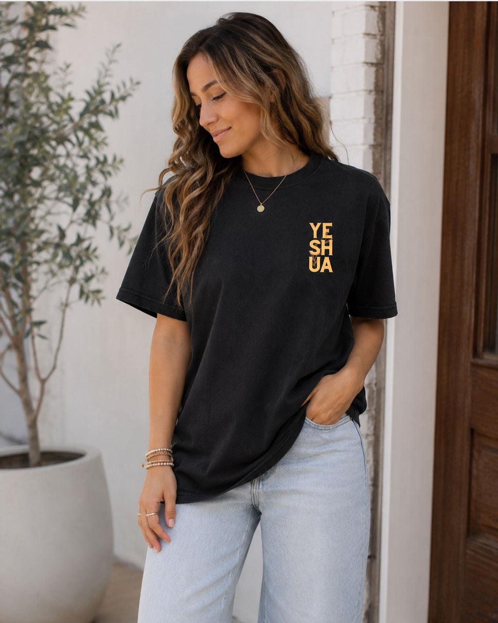 YESHUA Tee