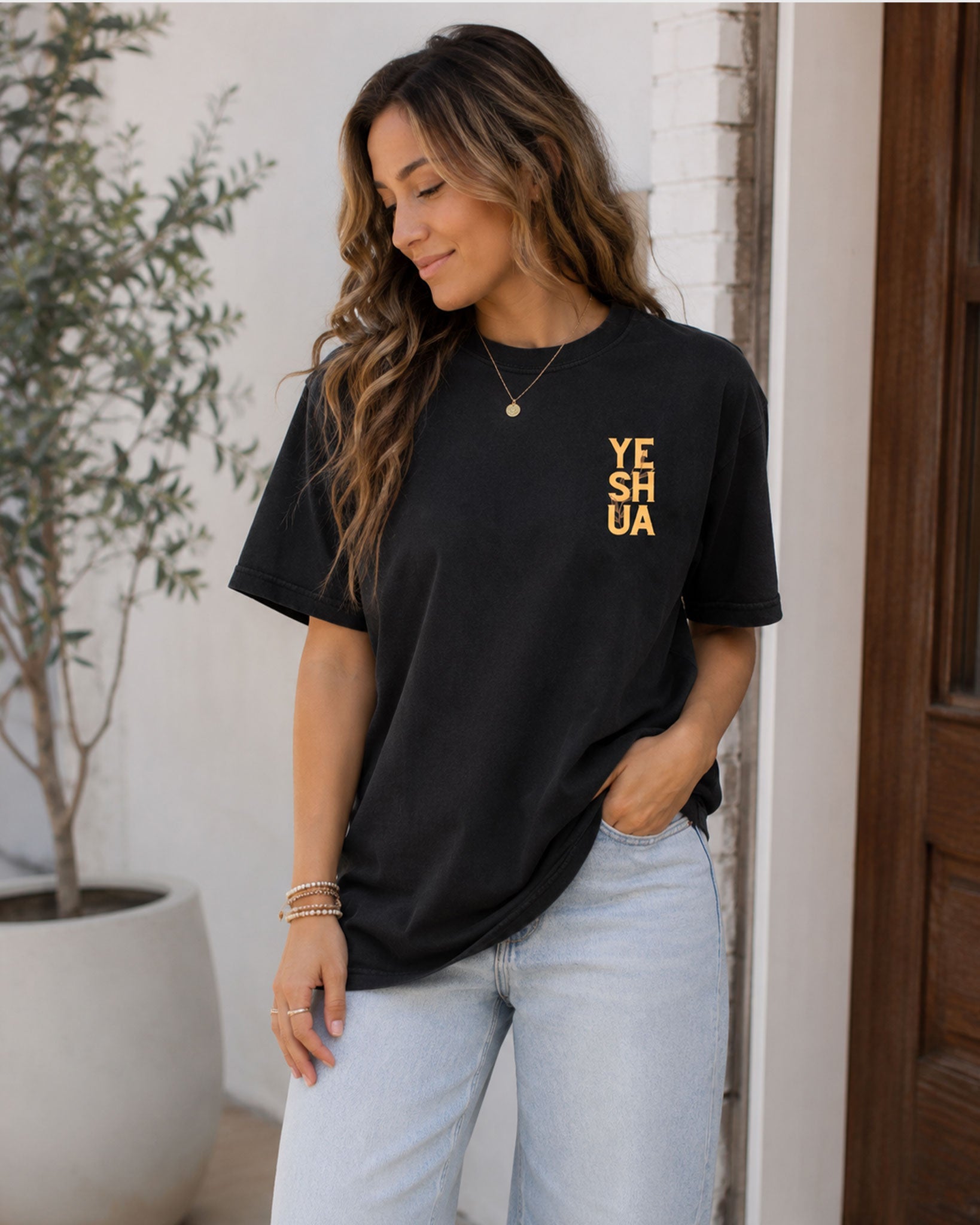 YESHUA Tee
